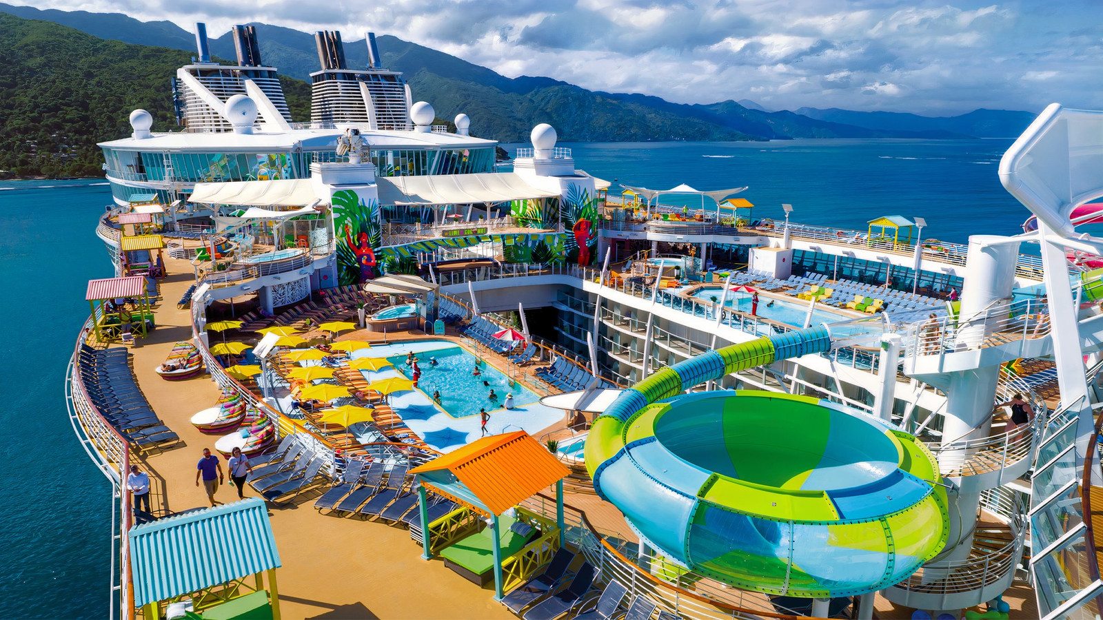 Royal Caribbean Contacts Guests With Surprising Offer After Overbooking Thanksgiving Sail