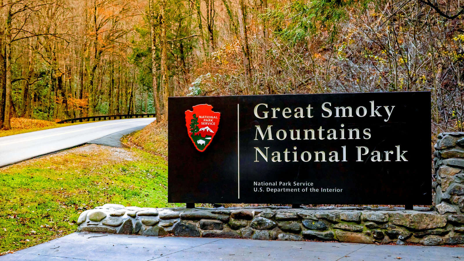 U.S. Government Doubles Down On “Bad Plan” After Contaminated Great Smoky Mountains National Park Draws Concern