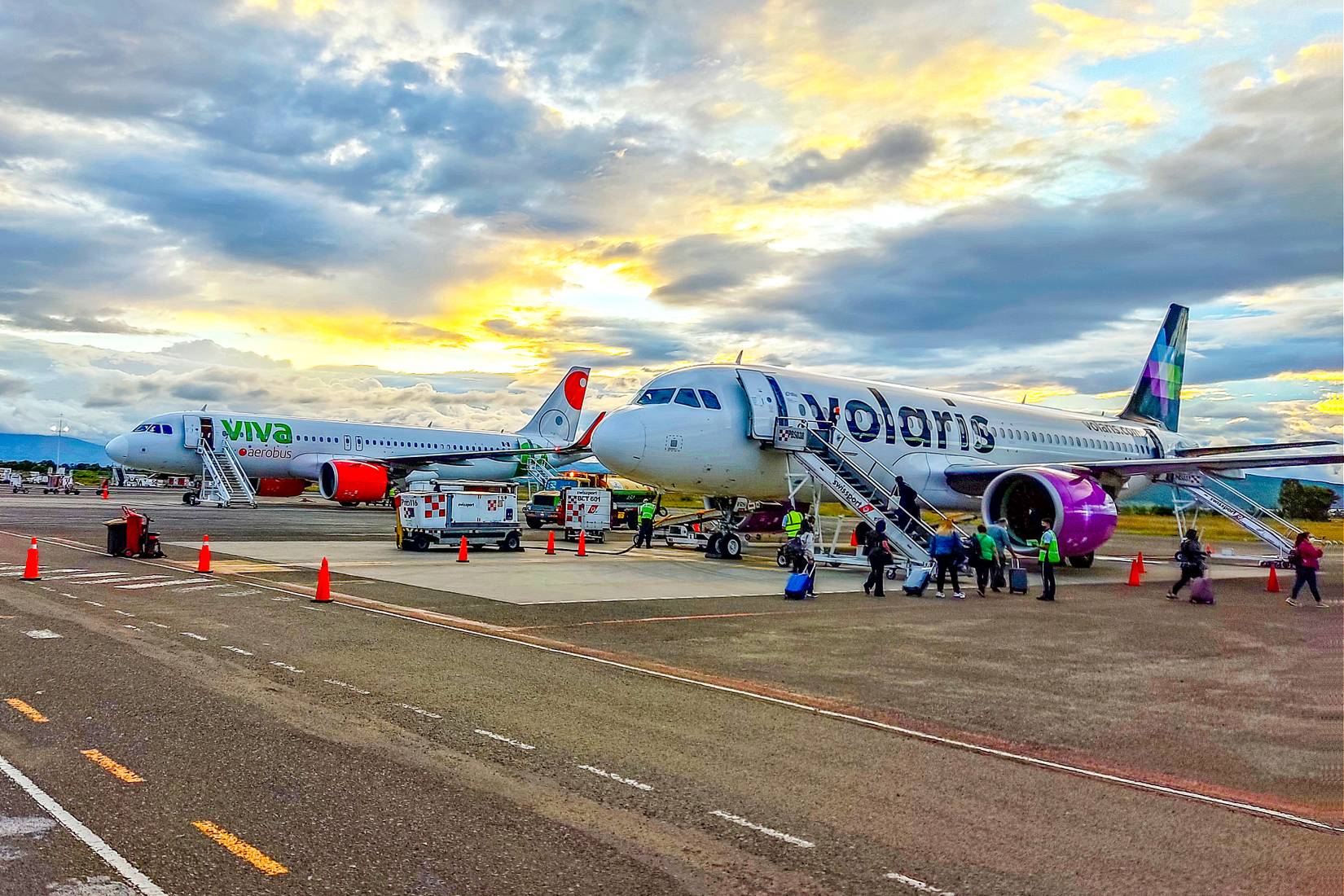 Mexican airleins, Volaris and Viva Aerobus