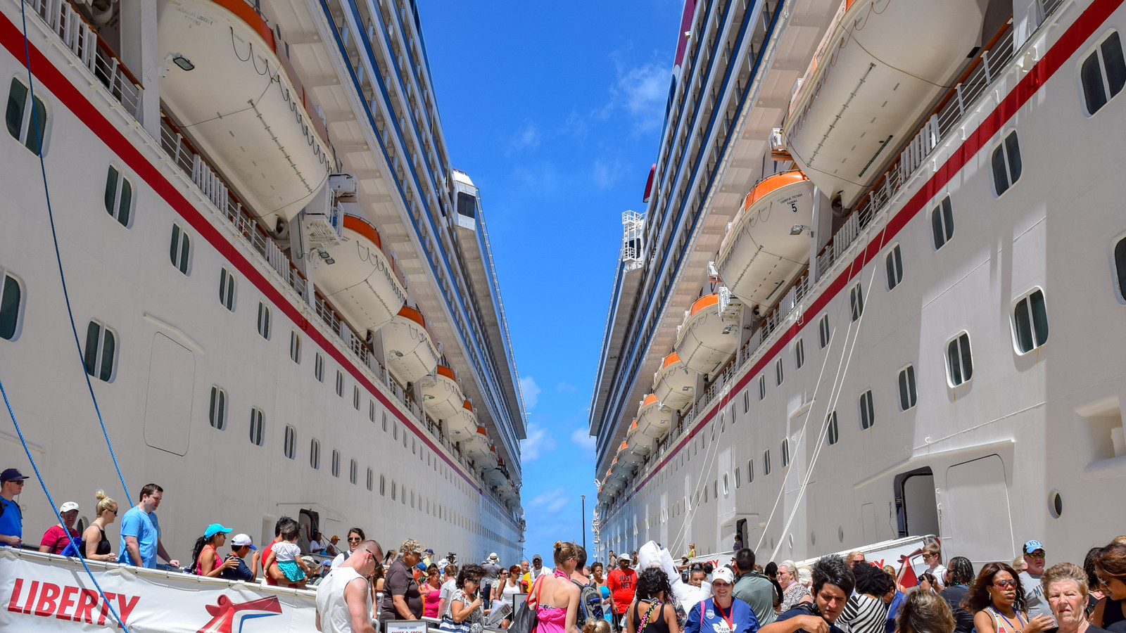 Carnival Cruise Line's Dress Code Policy Is Leaving Guests Feeling Indifferent