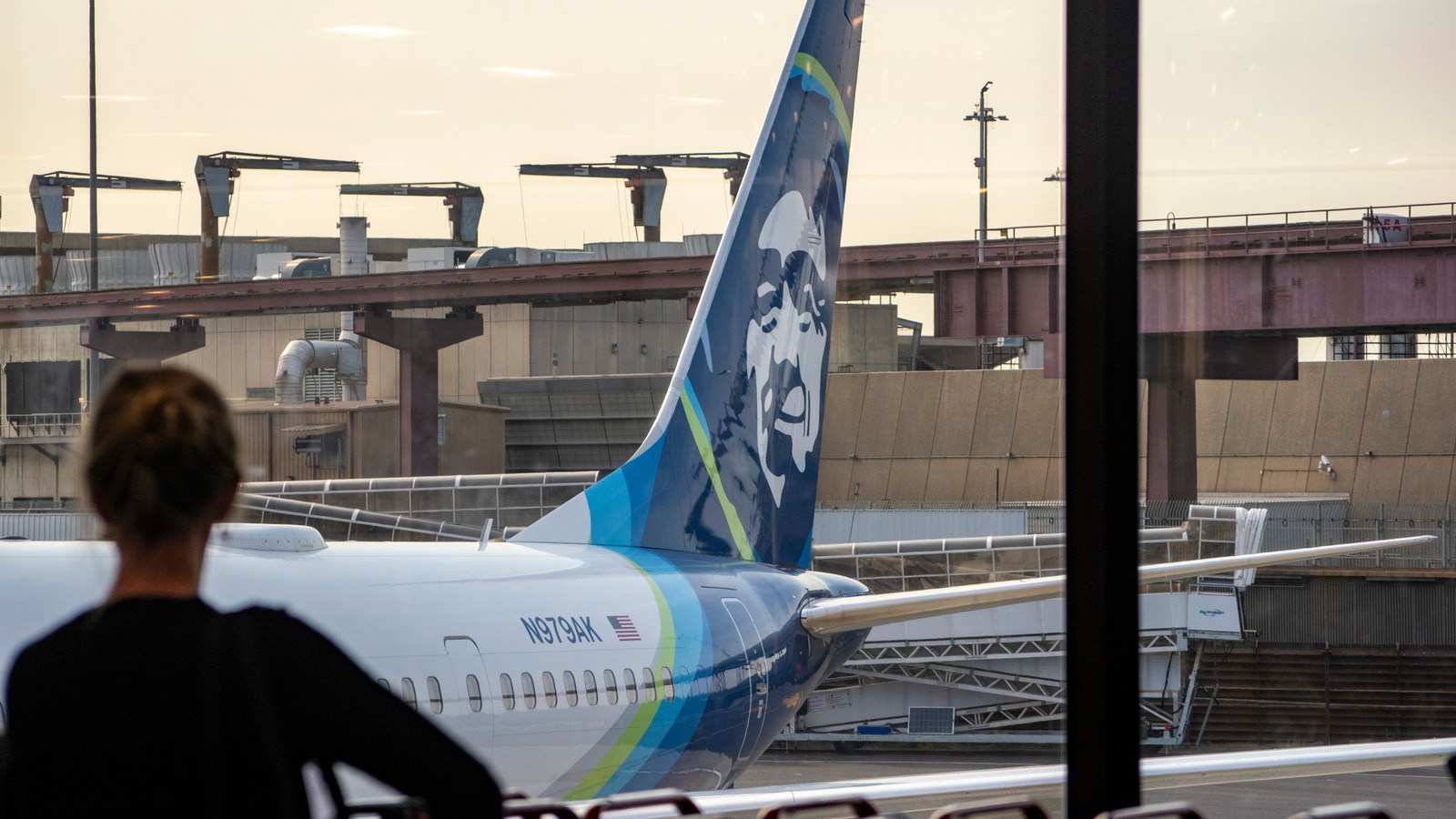 Alaska Airlines Passengers Notice Groundbreaking Clue In First-Ever Video For New Seattle-Rome Route Launch