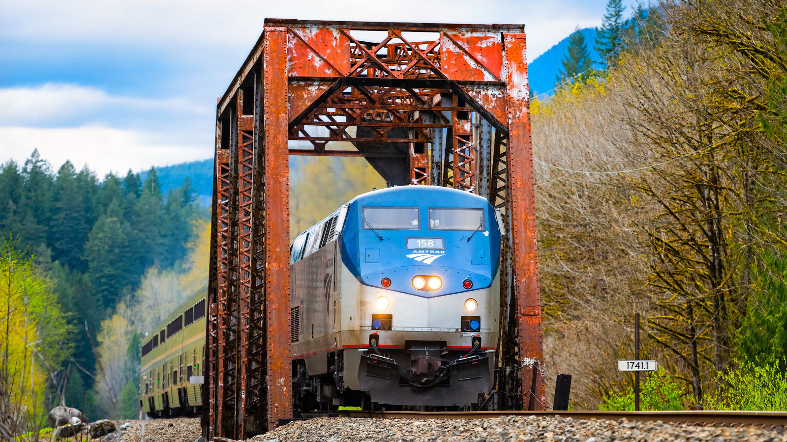 Amtrak Narrowly Saved This Popular Route Using Patchwork Equipment—But For How Long?