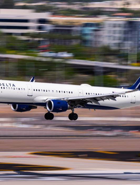 American Airlines Passenger Catches Concerning Pre-Flight Repair As ...