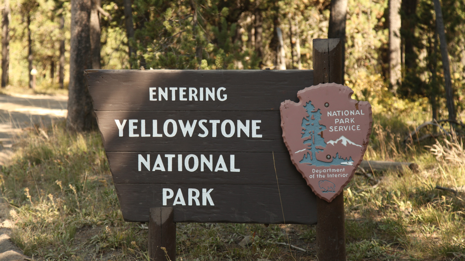 Yellowstone National Park’s “Zone Of Death” Remains Unattended