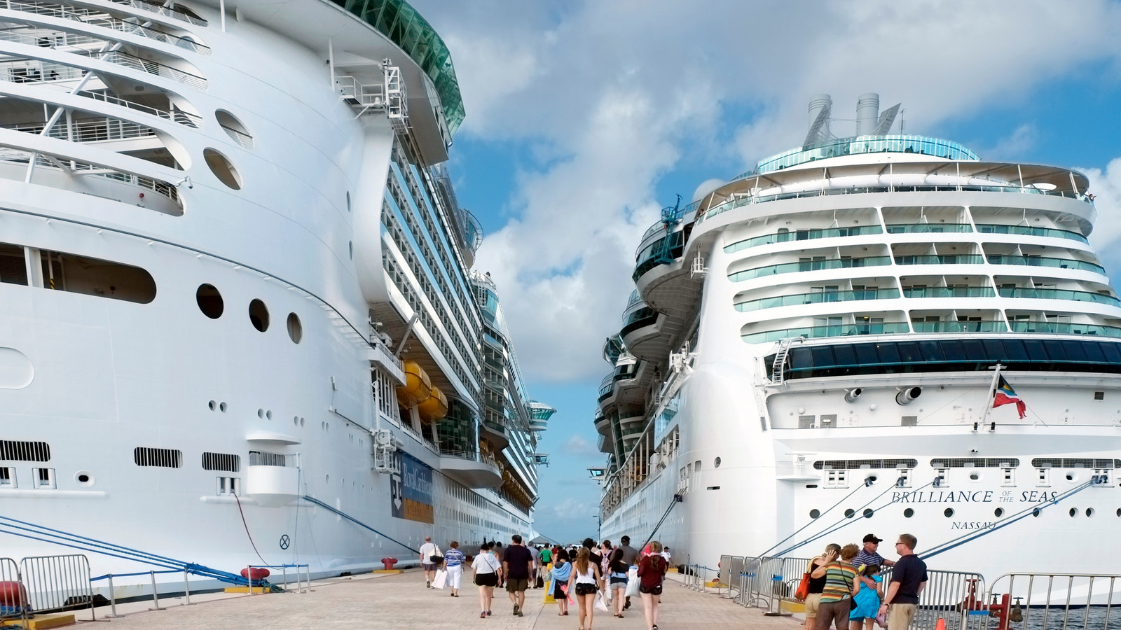 Royal Caribbean Is Leaving A Note And Confiscating This Banned "Clothing Necessity" That Guests Are Still Forgetting To Unpack