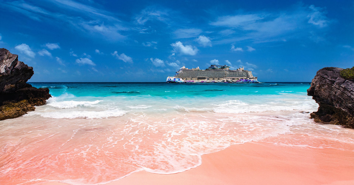 Packing Tips I've Learned From Living on Cruise Ships