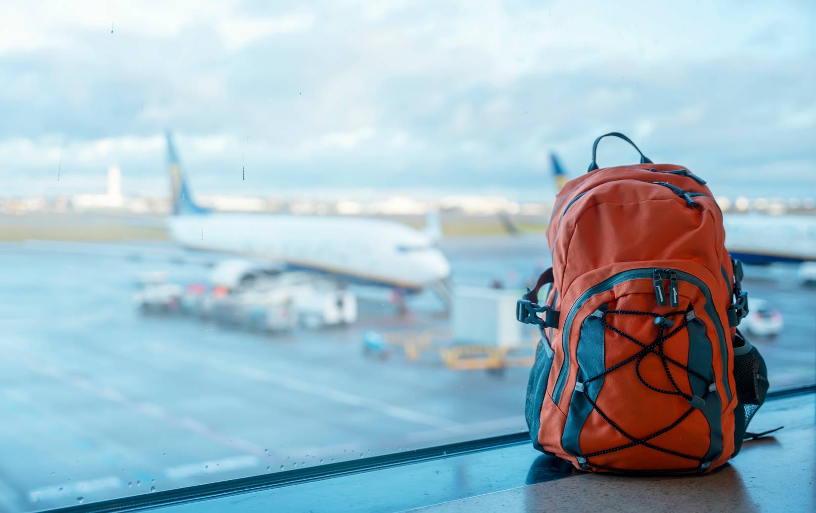 United Airlines Reaffirms Its Rules On Winter Olympic Equipment: What's  Banned And What Costs Extra
