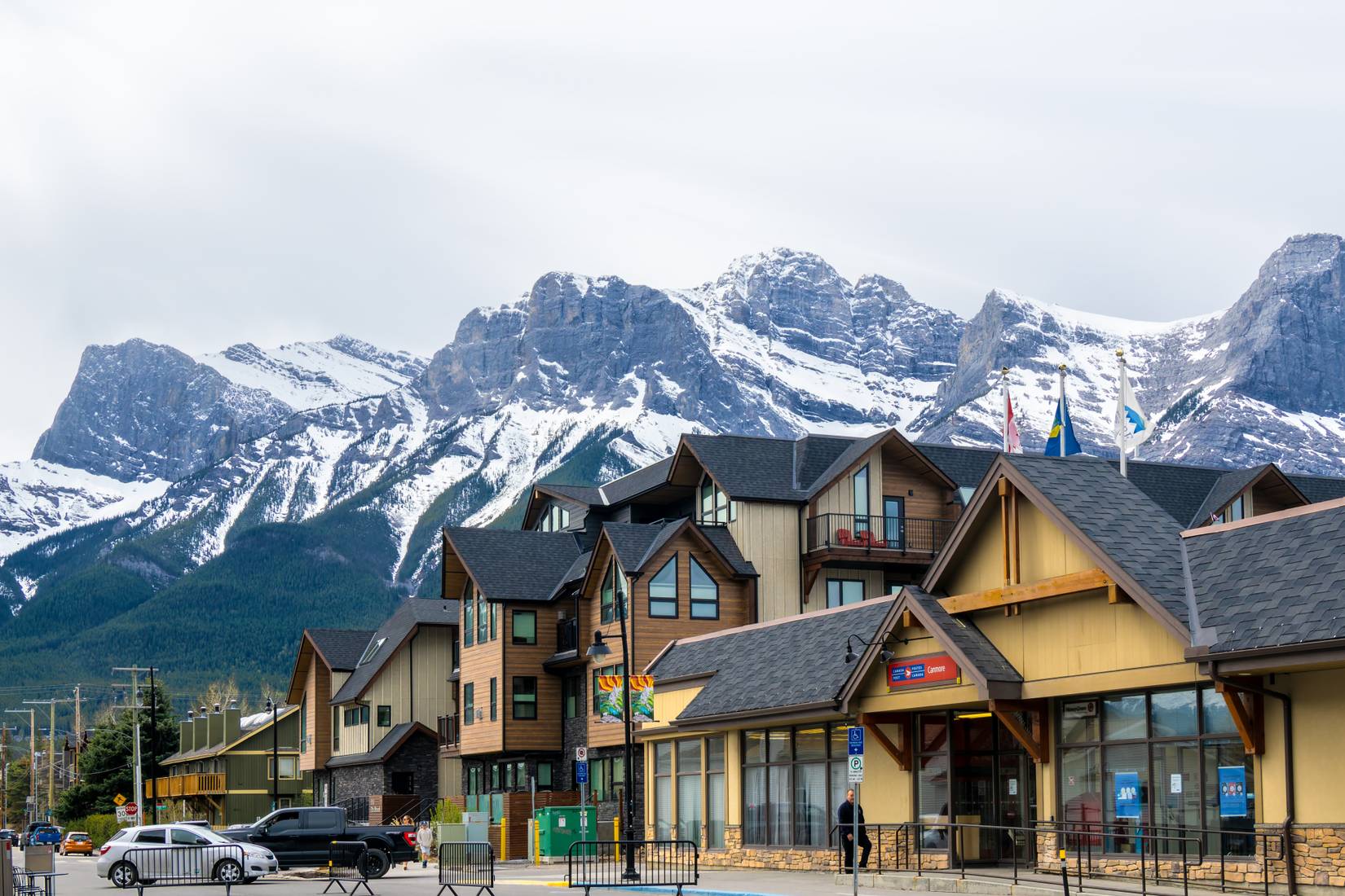 Banff National Park Mountains 