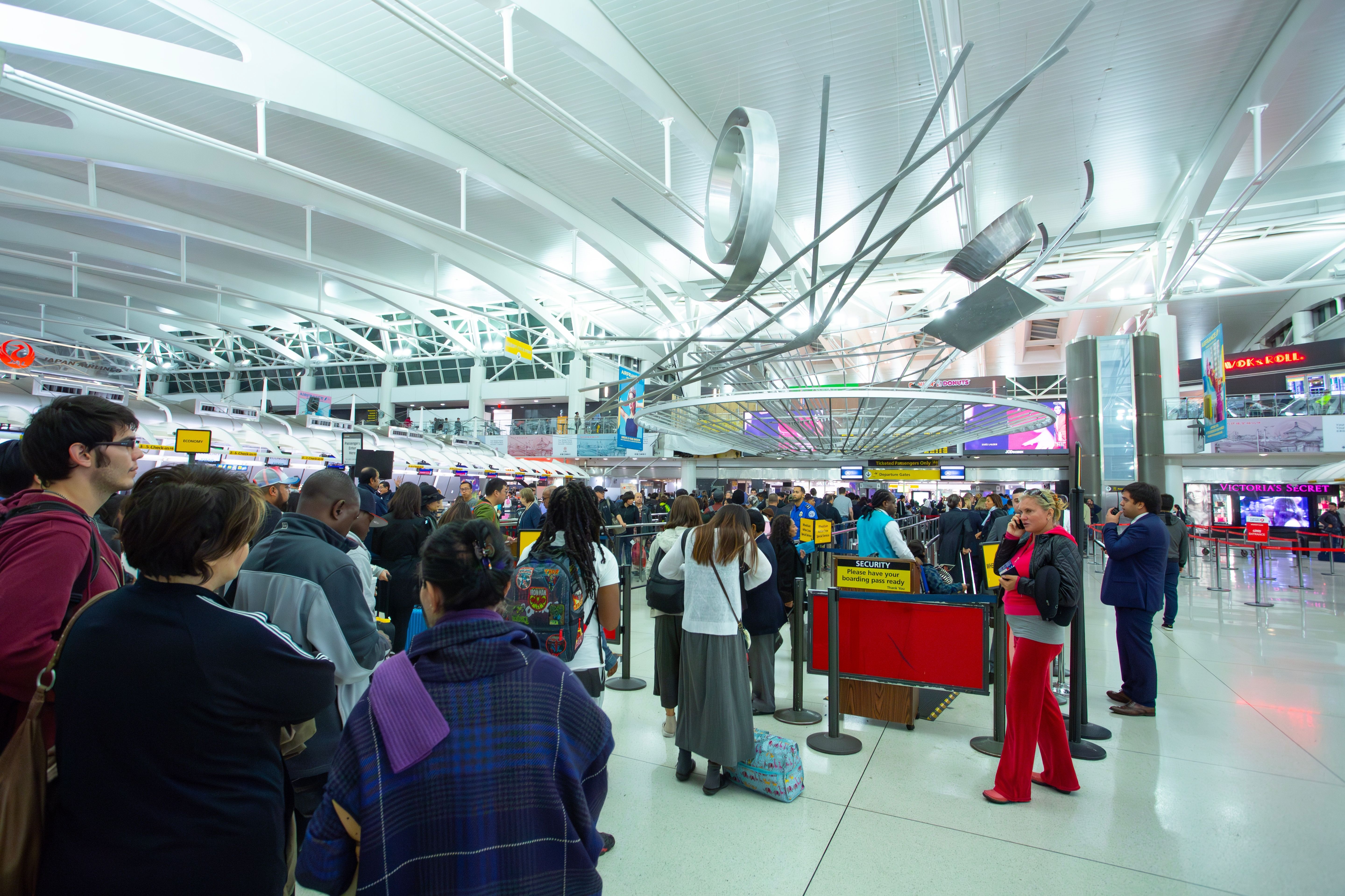 FAA Halts Thousands Of Flights As U.S. Airlines Deal With More Than 1,000 Cancellations In A Single Day