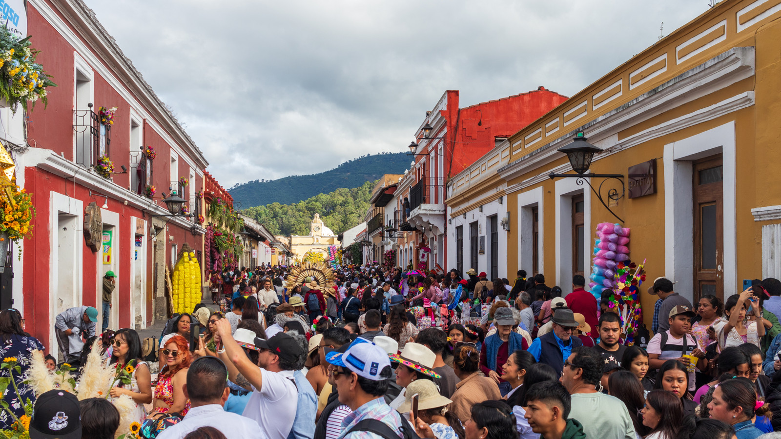 U.S. Issues "Do Not Travel" Advisories And Warns Of Surge In Violence, Holiday Crimes, And Terrorist Activities In Tourist Destinations