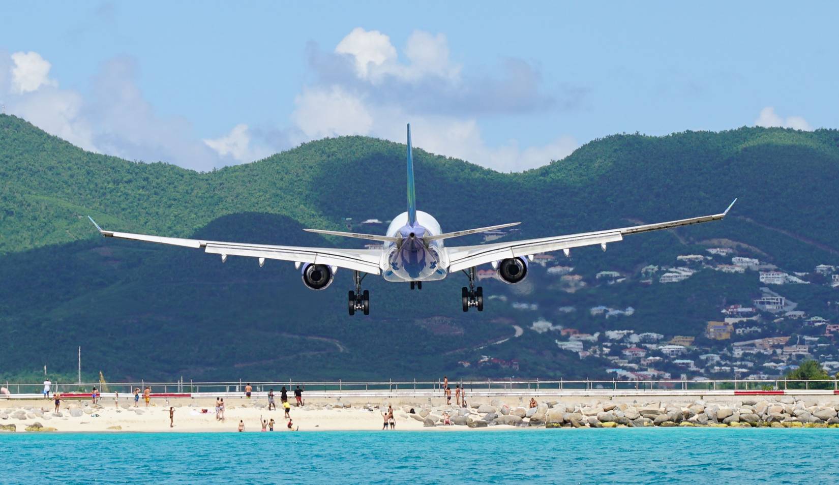 FAA Forces U.S. Airlines To Cancel Hundreds Of Caribbean Flights Amid ...