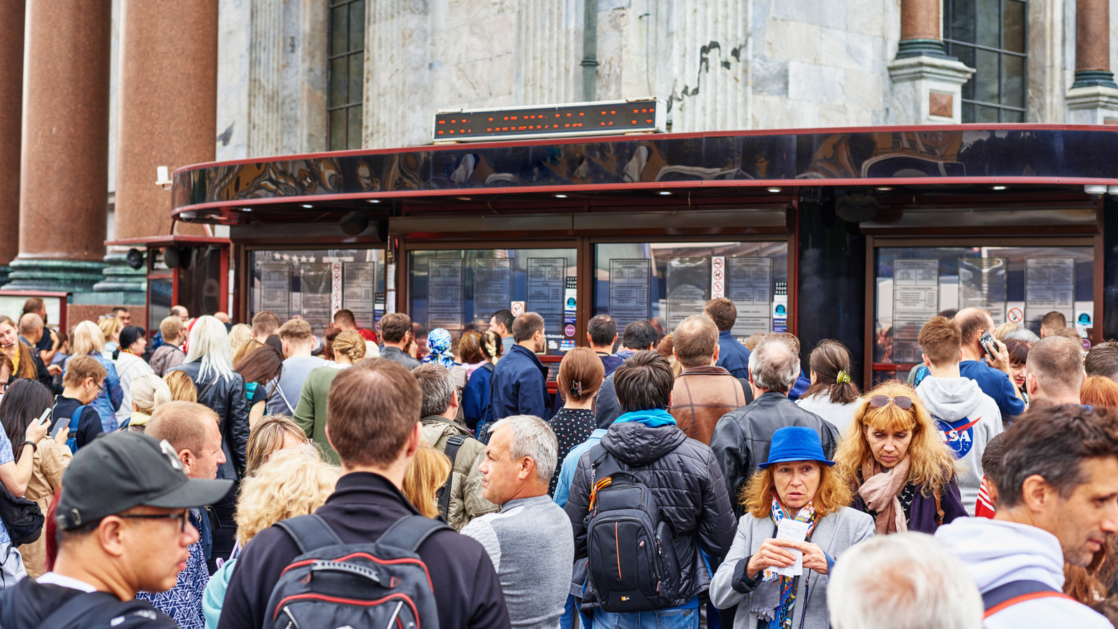 U.S. Travelers Warned About Deadly Transportation Chaos, Entry Ban, "Do Not Travel" Updates, And Record-Breaking Crowd In Tourist Spots