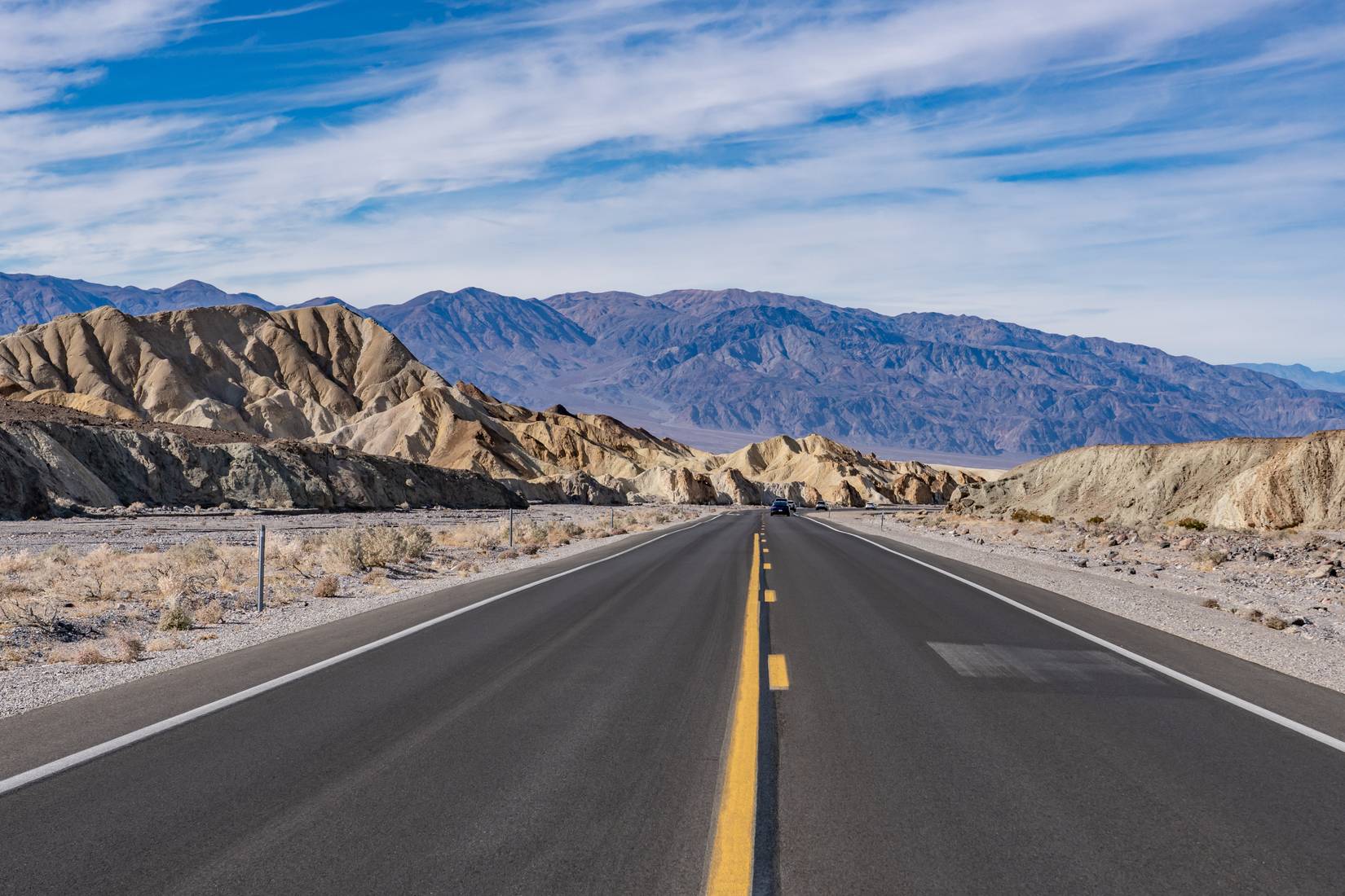 9 "Loneliest" Roads In America For A TrafficFree Road Trip
