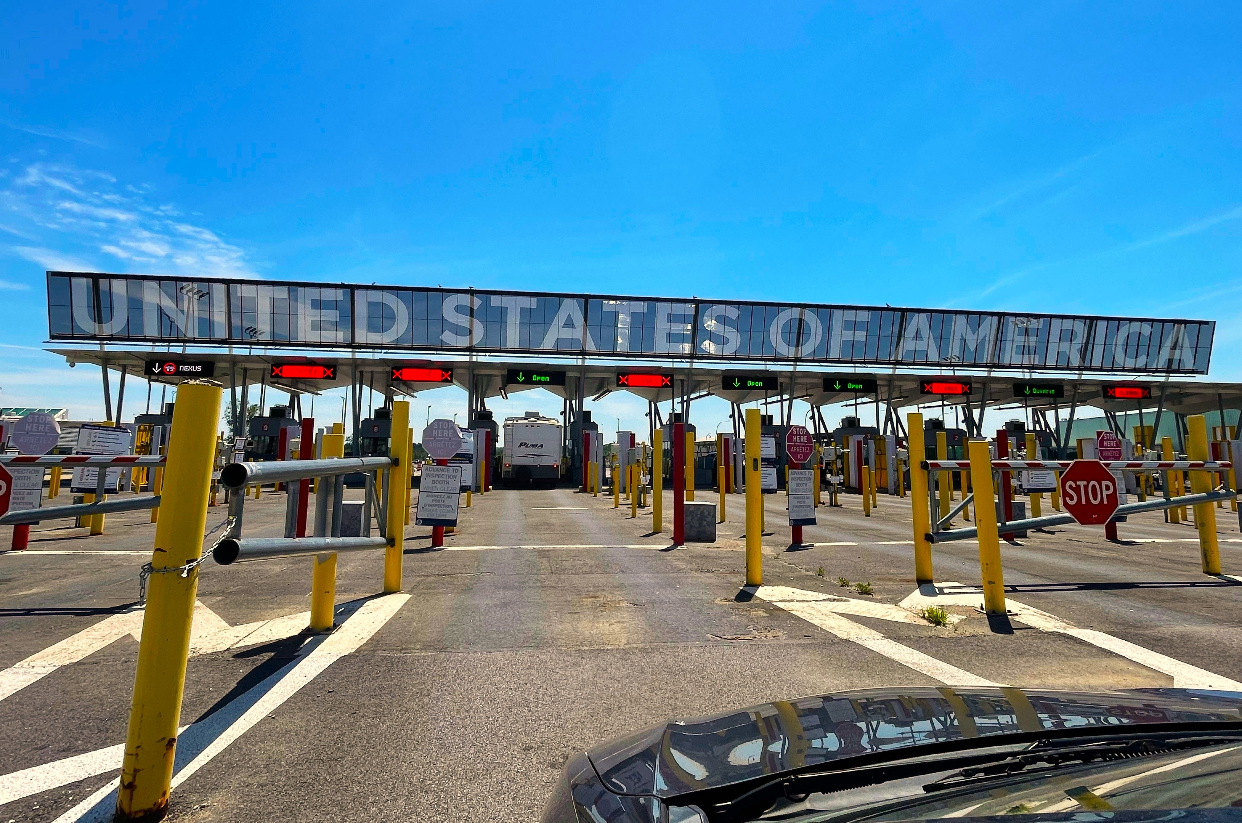 U.S. Changes Registration Rule For Over A Million Canadian Snowbirds