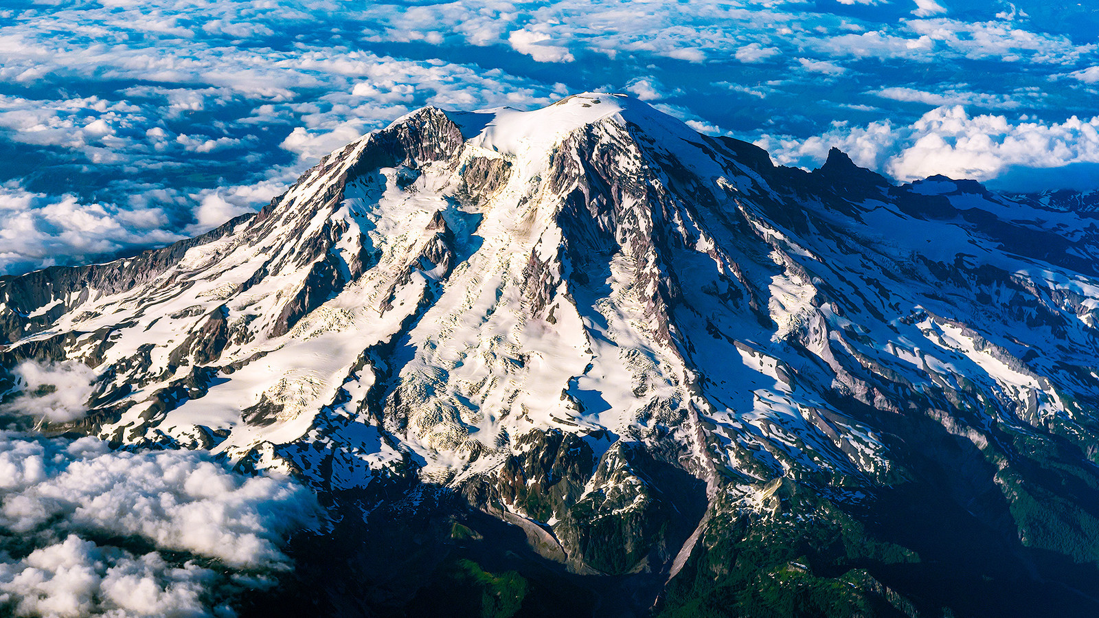 America's Most Beautiful Mountain Is Also Its Most Deadly
