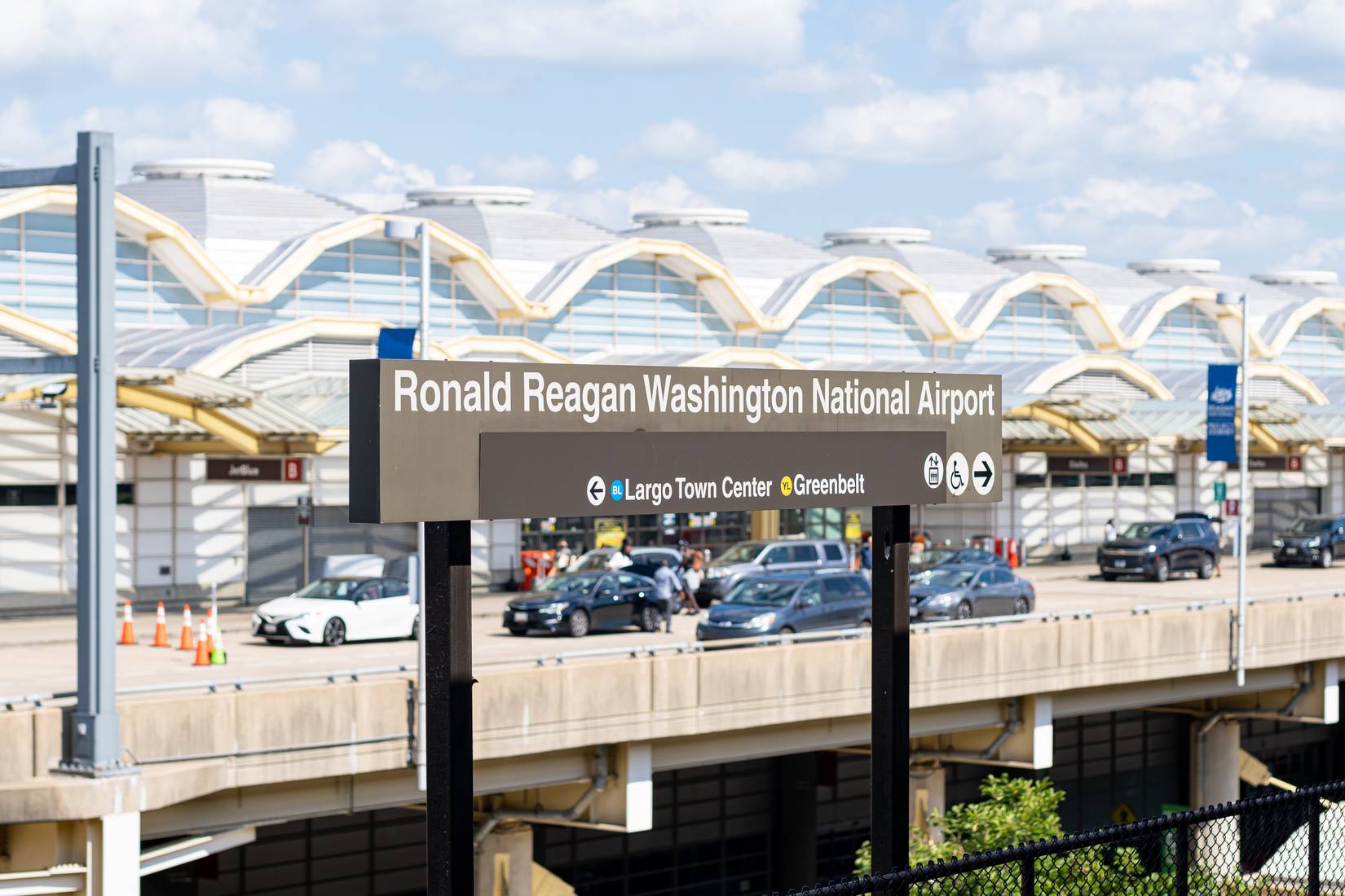 Reagan National Airport Traveler Questioned By Secret Service For