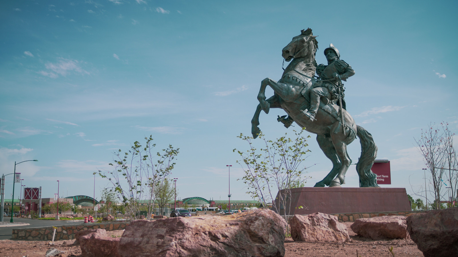 "Keep An Eye Out For Your Neighbors:" FAA Halts All Flights At El Paso International Airport For Special Security Reasons