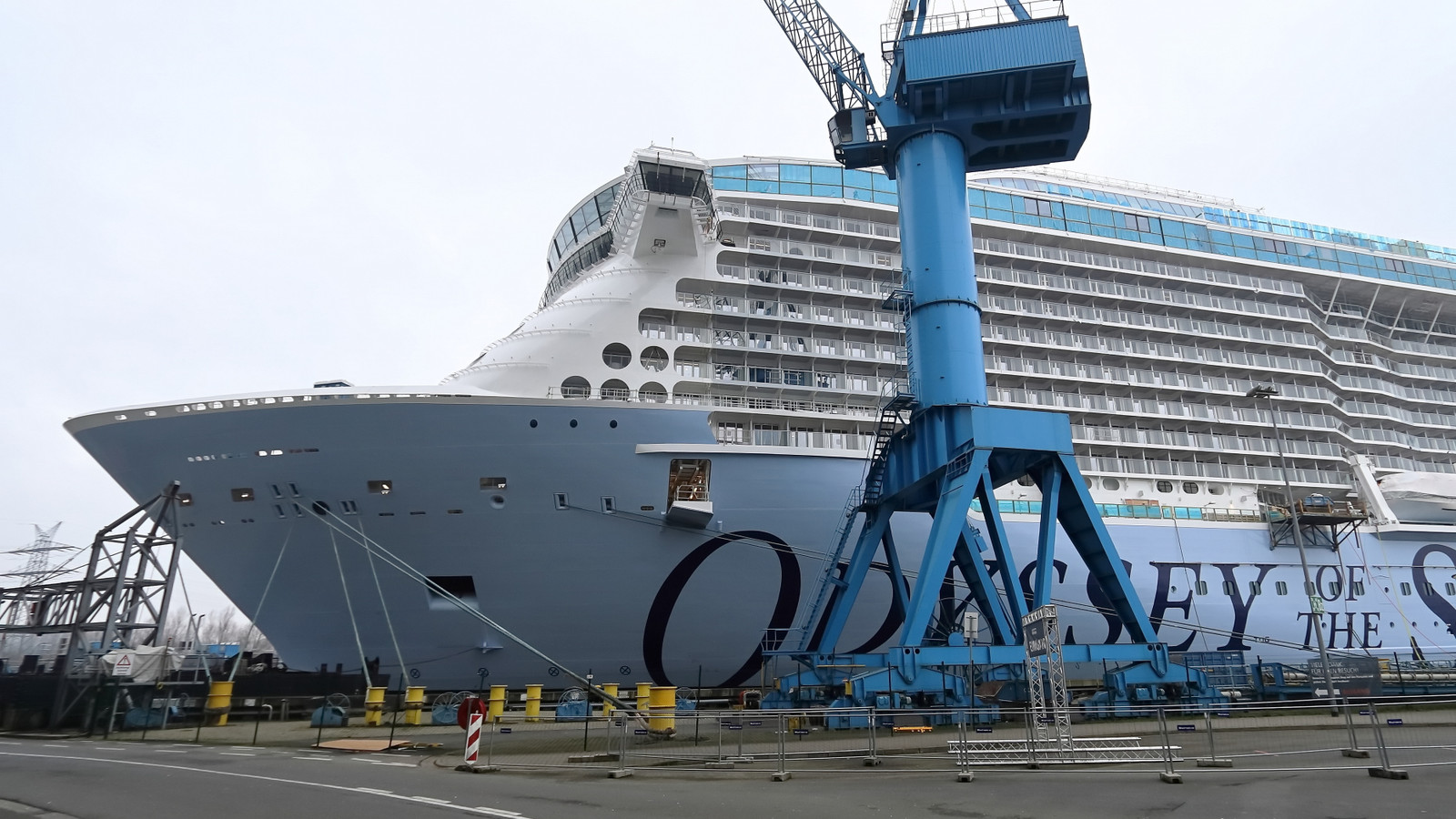 Royal Caribbean Leaves Thousands Of Guests Stuck At Embarkation Port Due To East Coast Winter Storm