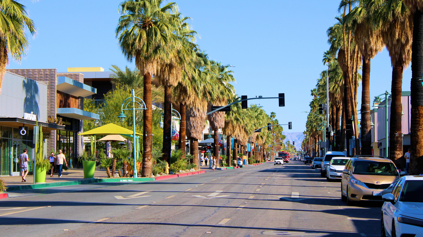 U.S. Destination Is Back To Hanging Signs Of Canada: Canadian City Responds With Motion To Ban ICE This Summer