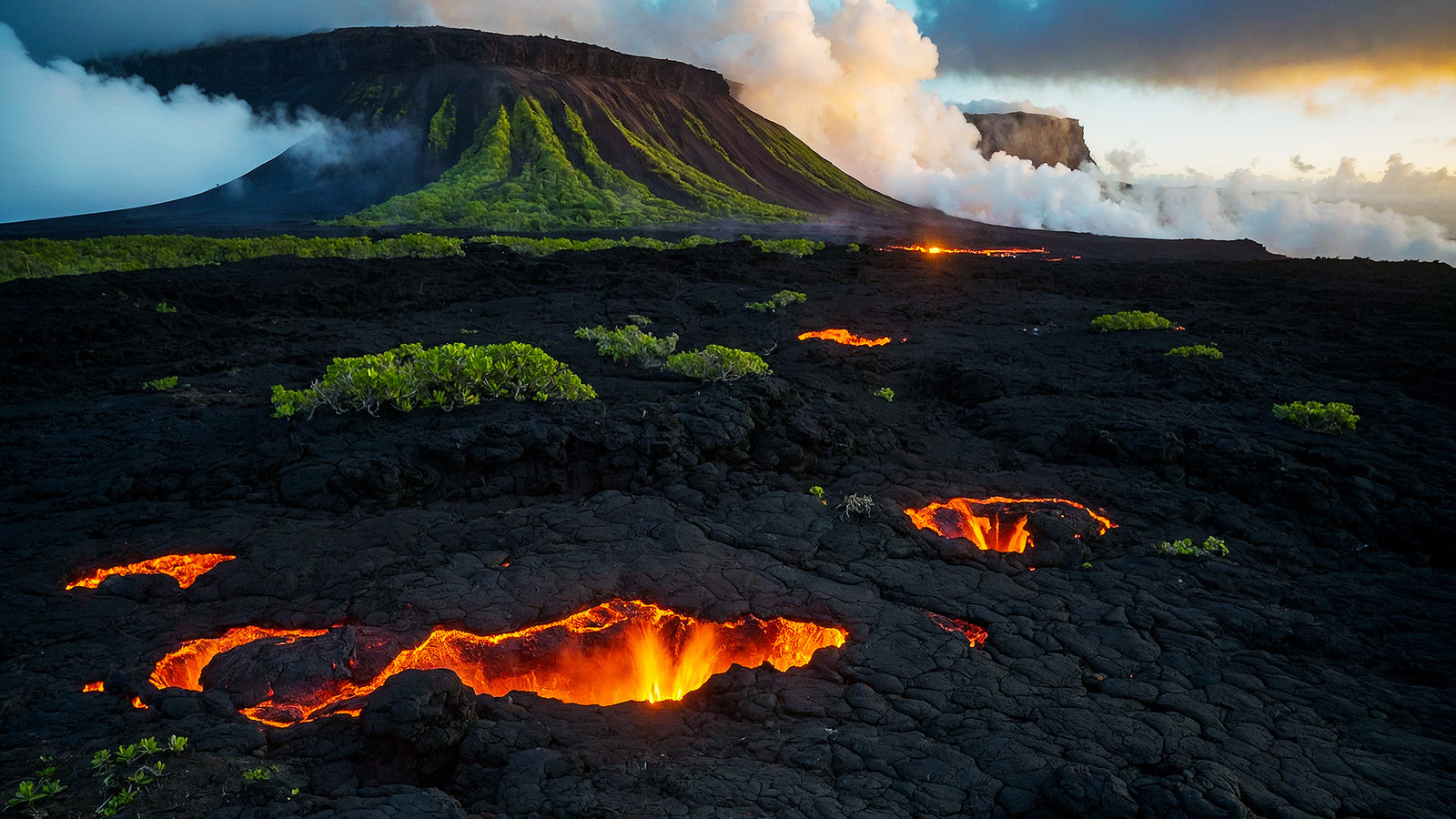 These Spectacular National Park Sites Feel Like Walking Through Your Favorite Movie