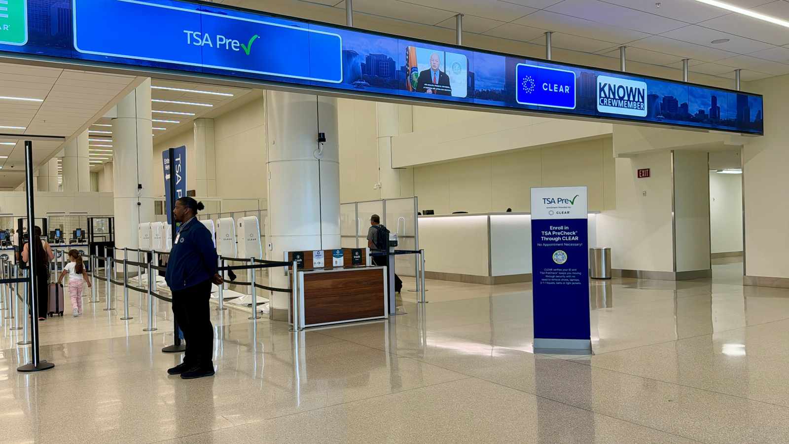 Homeland Security's Cancellation Of TSA Service Due To Partial Government Shutdown Draws Intense Public Criticism