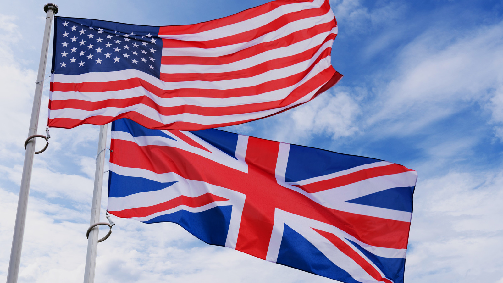 "Don't Go": British Tourist Detained By The U.S. Warns Travelers To Avoid Travel To America