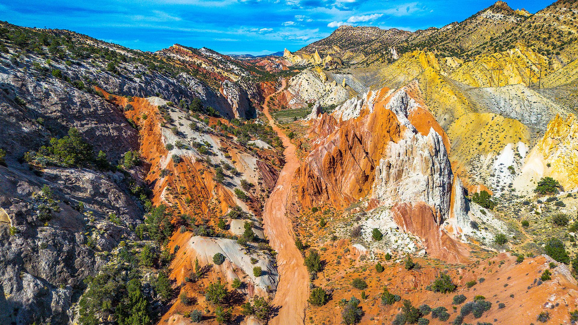 aerialphoto_cottonwoodcanyonro