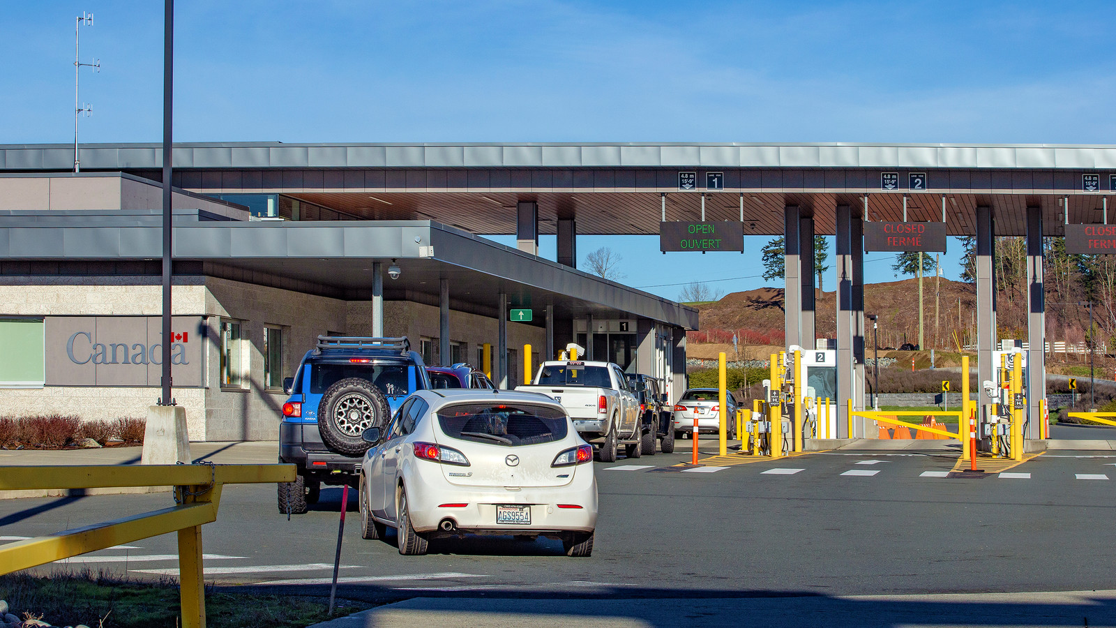 Canadian Travelers Give U.S. A Stern Reality Check With Their Latest ...