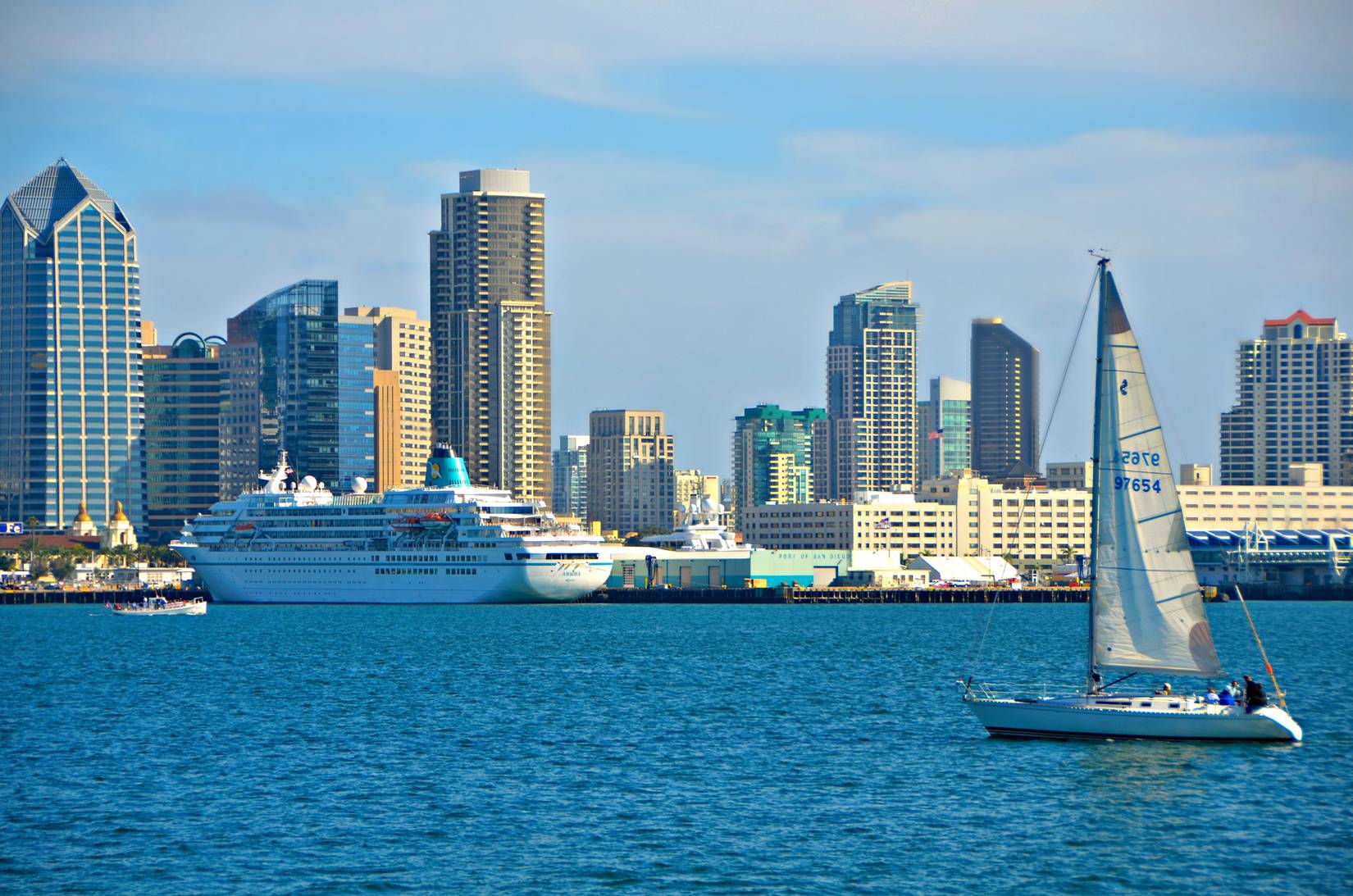 Bomb Threat Locks Down San Diego Cruise Terminal