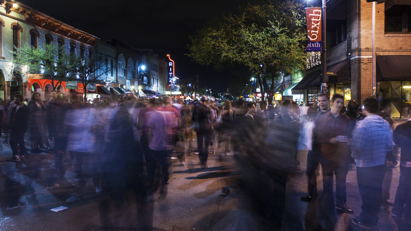 Austin Bar Shooter Entered US on Tourist Visa