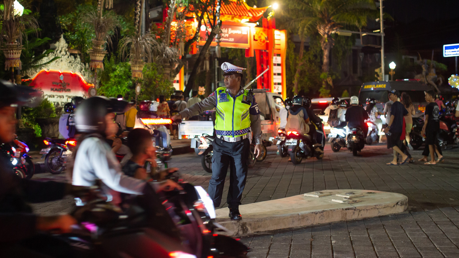 American Travelers Warned To Respect Religious Rules As U.S. Tourist Is Detained For Violating Bali's Outdoor Ban