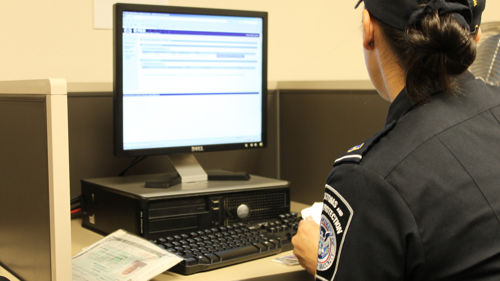 Devic Checks U.S. Customs And Border Protection Denies Traveler From Toronto Into ...
