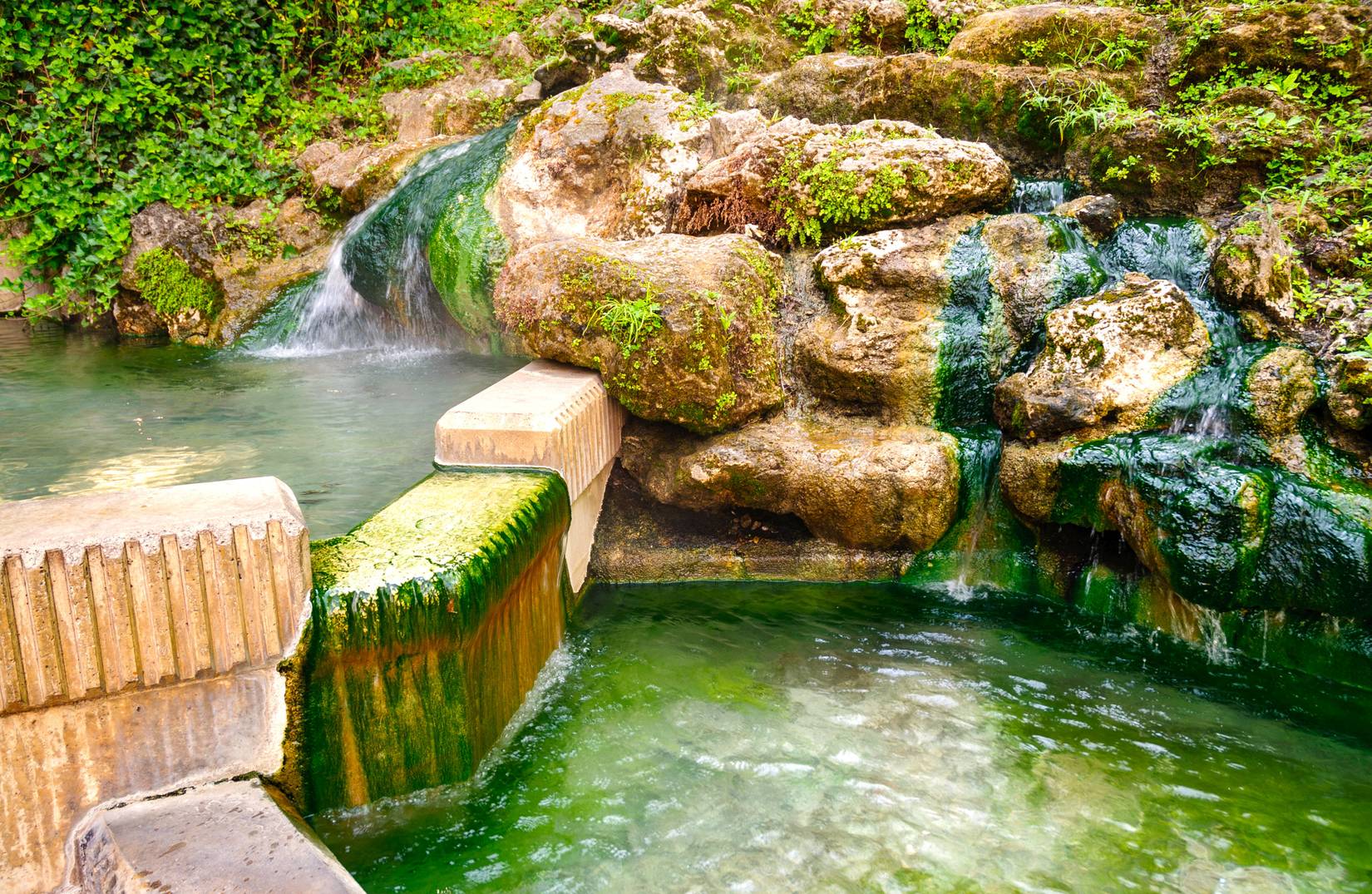 This Underrated National Park Is Home To America’s Most Famous Hot ...