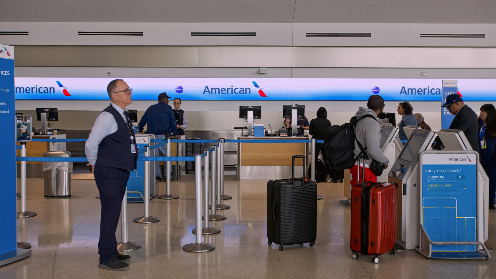 American Airlines Passengers Issued Baggage Warning As Carrier Tops U.S. Transportation Department's Mishandled Luggage Chart