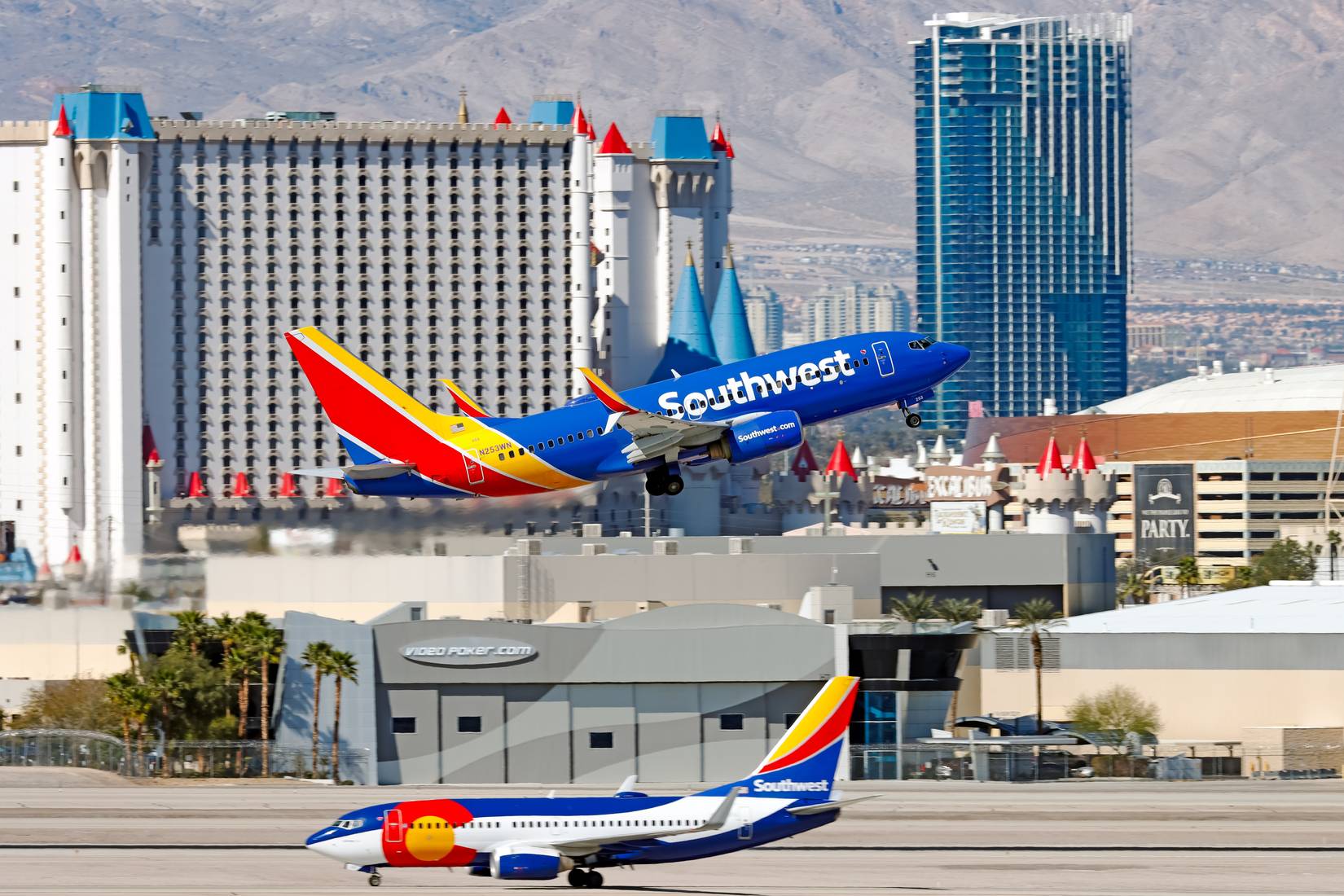 Southwest Airlines takes off from Las Vegas Harry Reid International Airport (LAS)