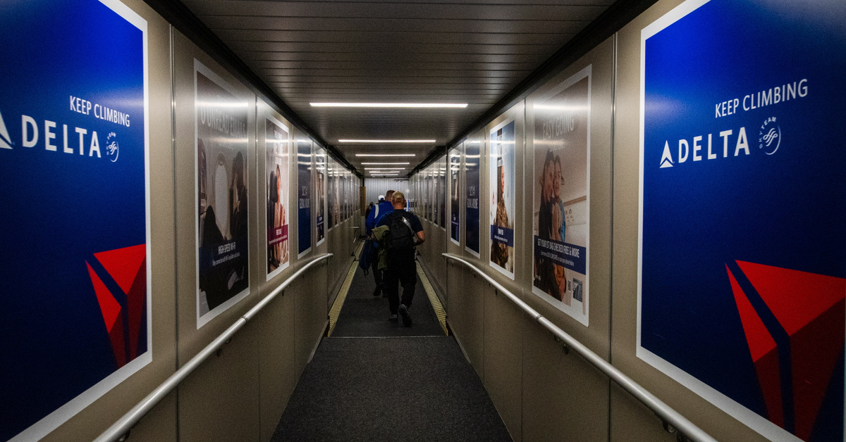 can you bring cigarettes on a plane delta Delta Air Lines Warns Passengers Of 