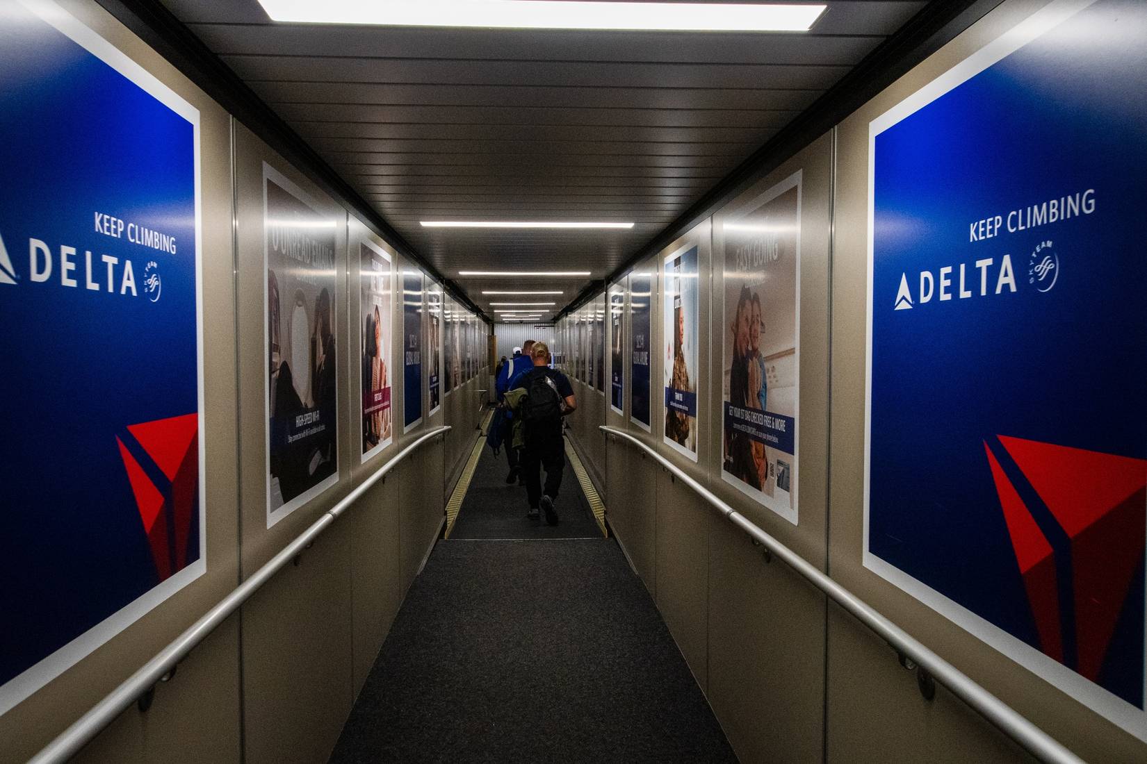 All Delta's Delta Air Lines Faces Thousands Of Flight Disruptions As Weather ...
