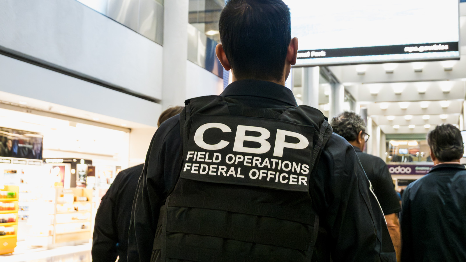 U.S. Customs And Border Protection Finally Responds After Canadian Is Told To Sign Bizarre "Foreign Terrorist Organizations Notification" After Being Denied Entry