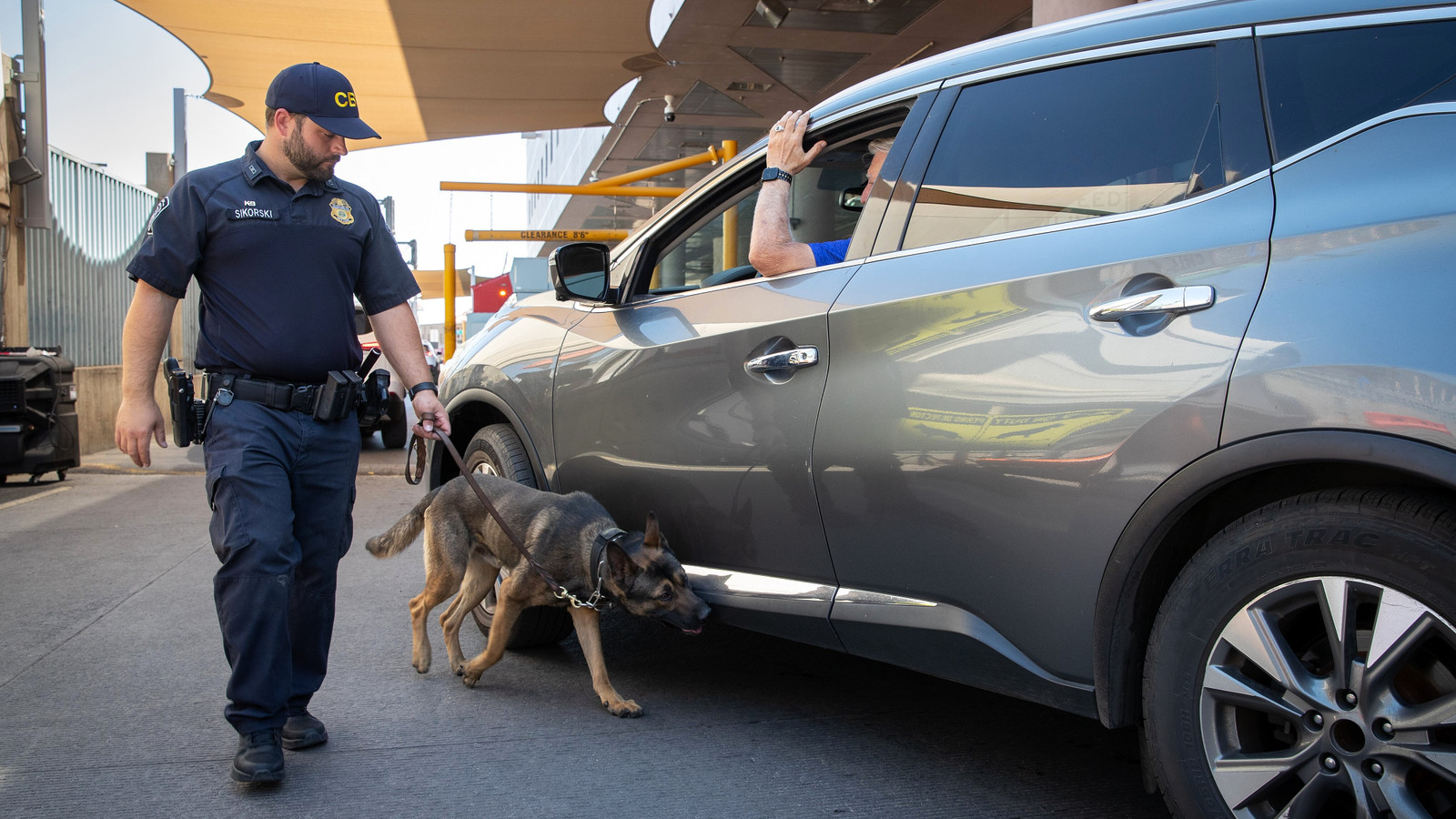 Checkpoint Officers Border U.S. Customs And Border Protection Ban On Everday Product Catches ...