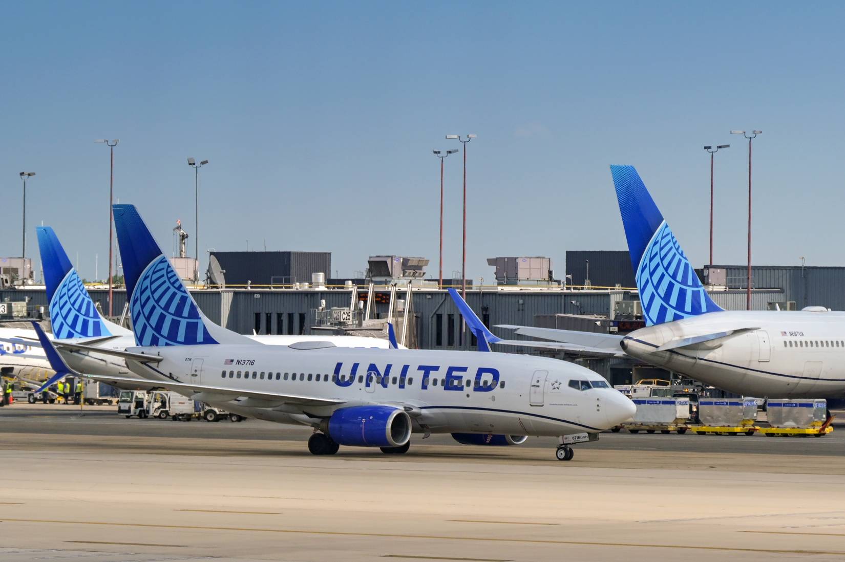 FAA Ground Stop At United And American Airlines' Major Hubs Forced ...