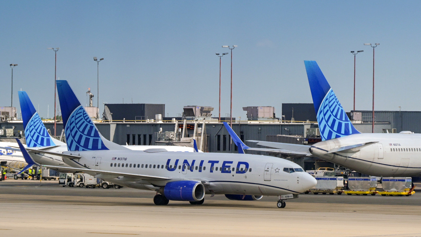 United Airlines Passengers In Disbelief Following CEO's Humble Brag Over New Approach To Delays