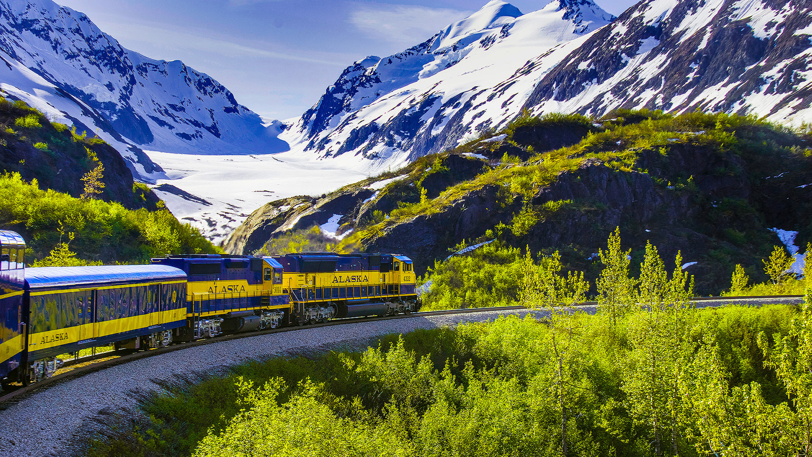 Alaska Train Route Showcases Tallest Peak