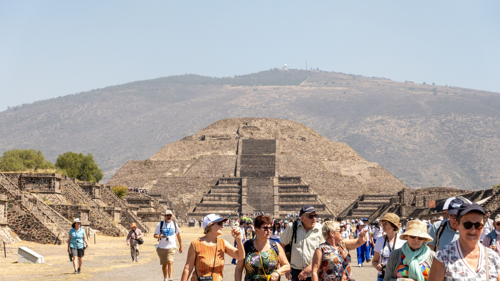 Canadian Pyramids Canadian Tourists Say Mexico Is Safe Following Ancient Pyramid Shooting ...