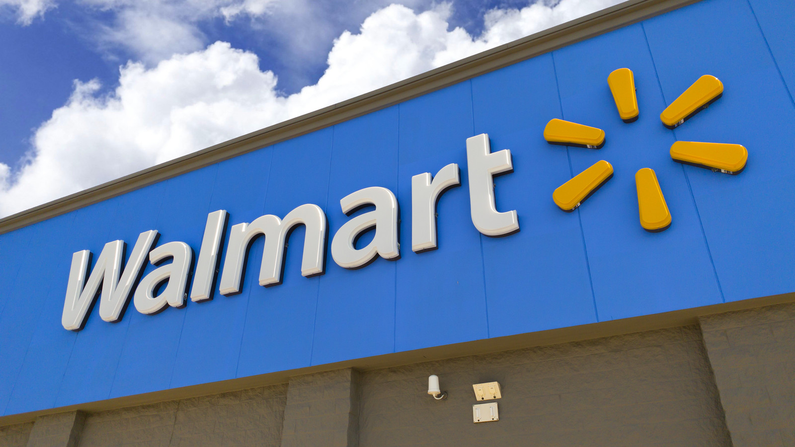 Walmart Hit By U.S. State With "First-Of-Its-Kind" Law That Bans Travelers From Surveillance Pricing