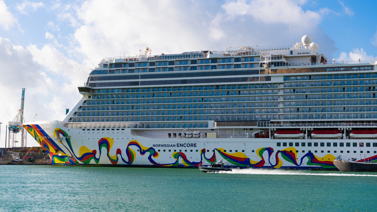 Norwegian Cruise Line Guests Held By U.S. Customs And Border Protection For 9 Hours On "Nightmare" U.S. Sailing