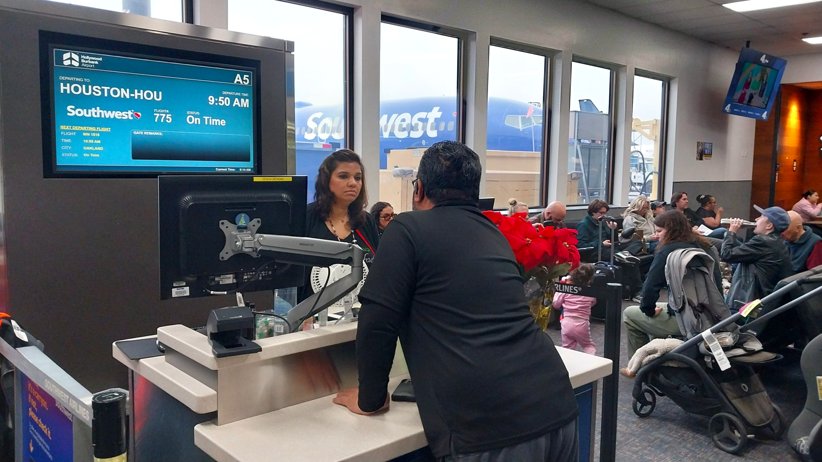 Southwest Airlines Passenger "Humiliated" At Gate Despite Following "Customers Of Size" Rule