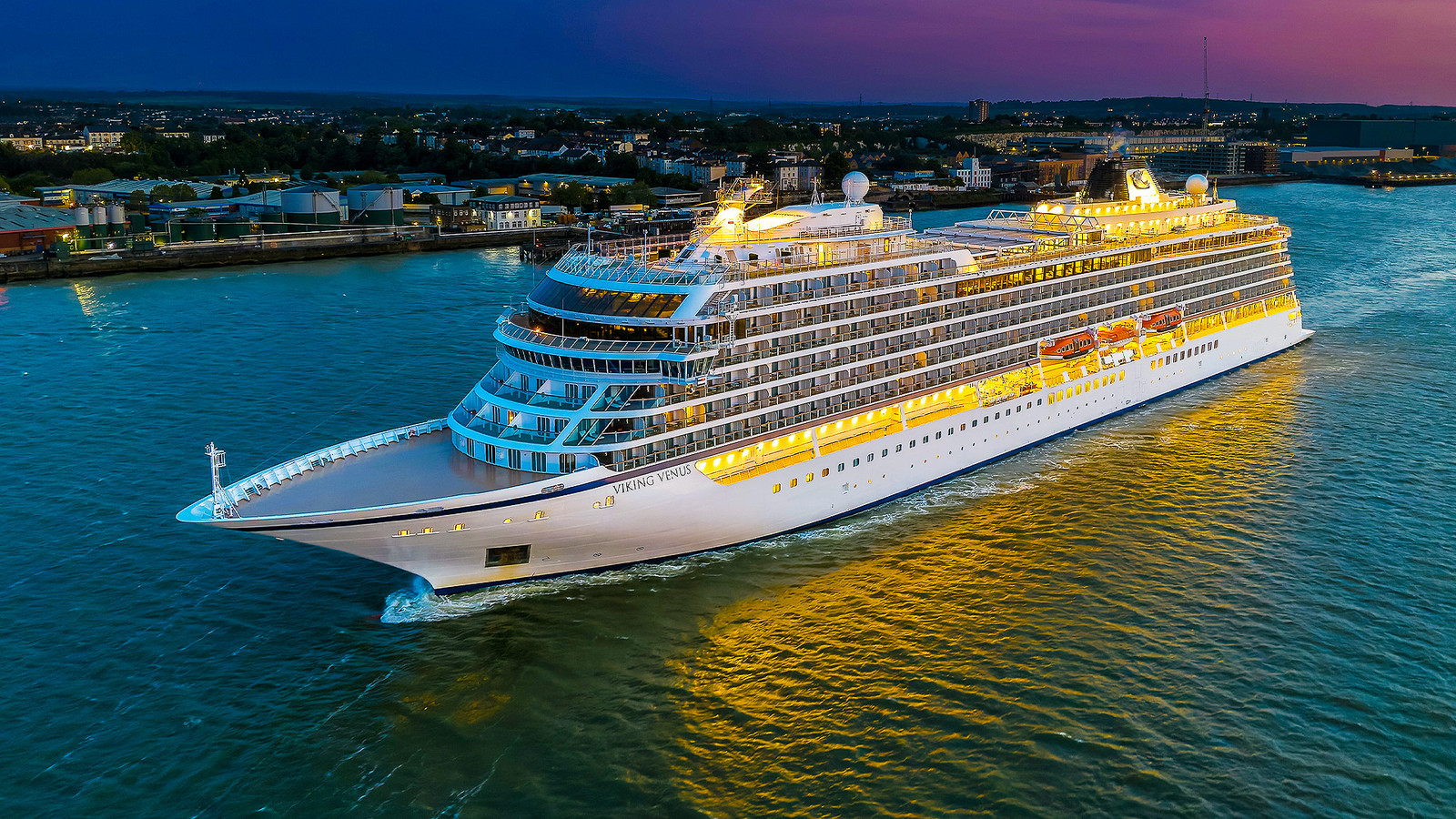 How Much The Most Luxurious Cruise Lines Cost In The U.S. In 2026