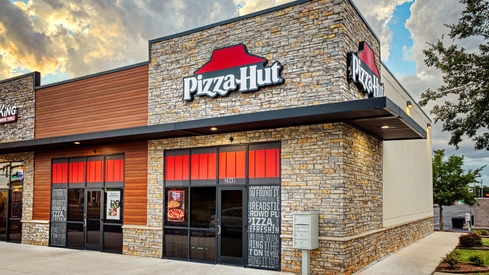 Pizza Hut Addresses Customer Complaints With Nostalgic New Strategy