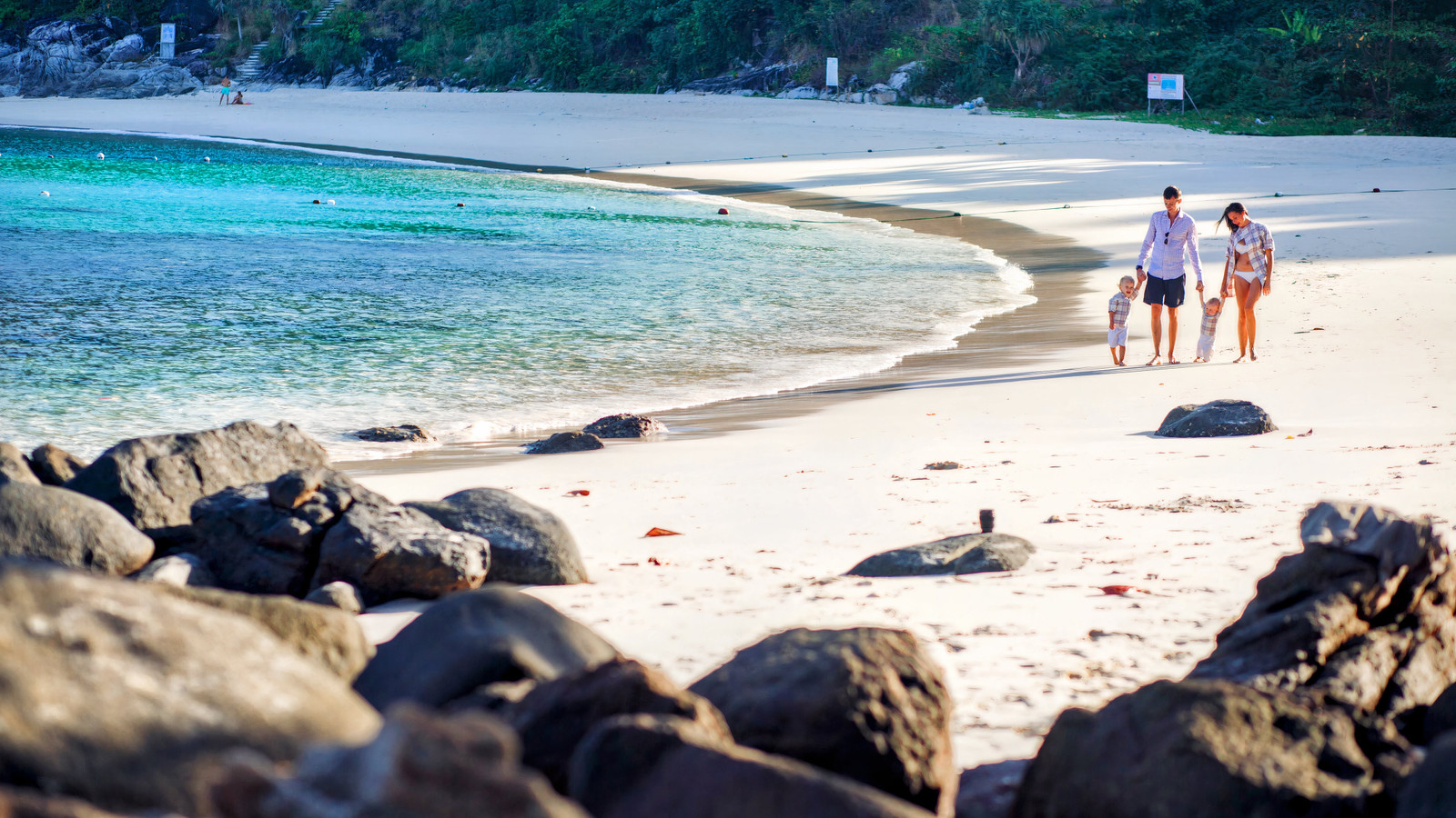 The “Maldives Of Arkansas” Is Quickly Becoming The South’s Hottest Spot For Beaches, Scuba Diving, And Islands