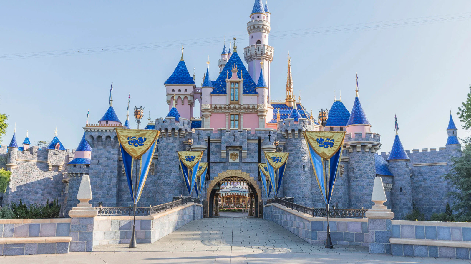 Disneyland's Ban On Mother And Child For Trying To Get A Free Ticket Signals Serious Issues With Influencer Travel 